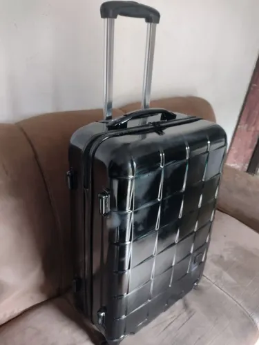 Vendo mala de viagem 23 kg 