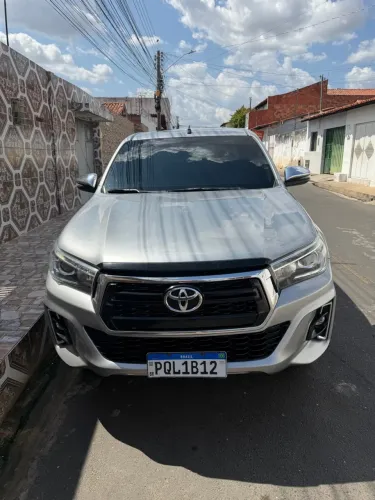 Toyota Hilux CD SRX 4X4 2.8 TDI 16V Diesel Aut. 2019