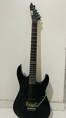 Guitarra ESP LTD M-100FM