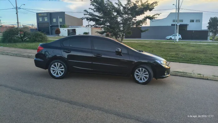 Honda Civic Sedan LXS 1.8/1.8 Flex 16V Aut. 4P 2012