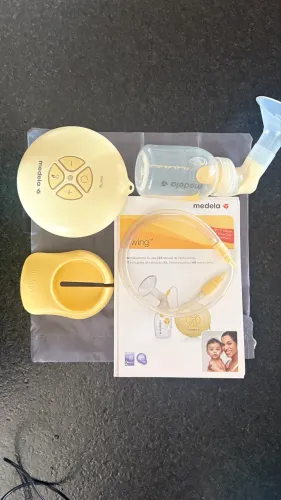 Bomba tira leite elétrica Medela Swing