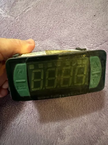 Controlador Temperatura 2 Estágios Mt622e Full Gauge