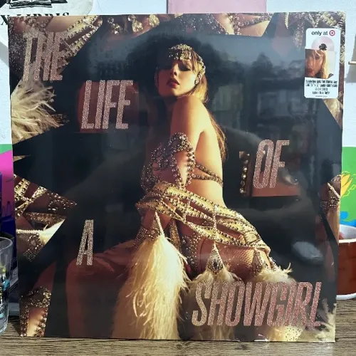 (LEIA) Taylor Swift - The Life of a Showgirl [Summertime Spritz Pink Shimmer] (Disco de Vi
