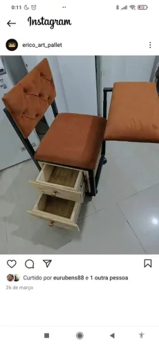 Cadeira de manicure ( ferro e madeira)