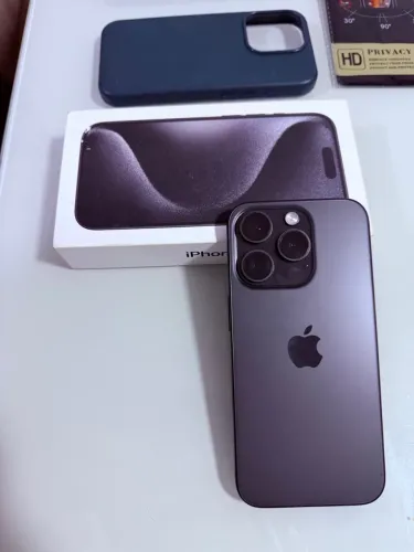 iPhone 15 Pro 128GB - TITANIUM | Impecável