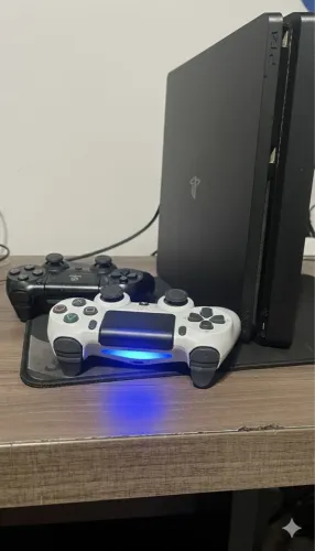 PlayStation 4 slim 500g