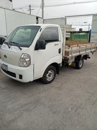 Kia Motors Bongo K-2500 2.5 4X2 TB Diesel 2011