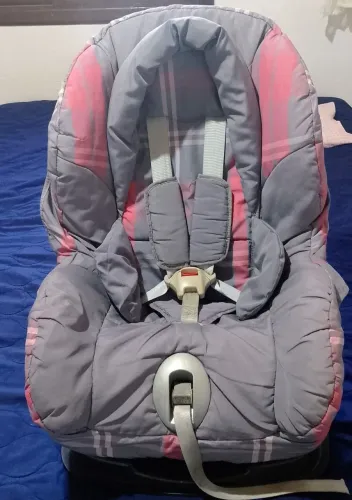 Cadeirinha de carro 0 a 25 kg
