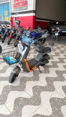 Bike elétrica letu UNK - bateria de chumbo!
