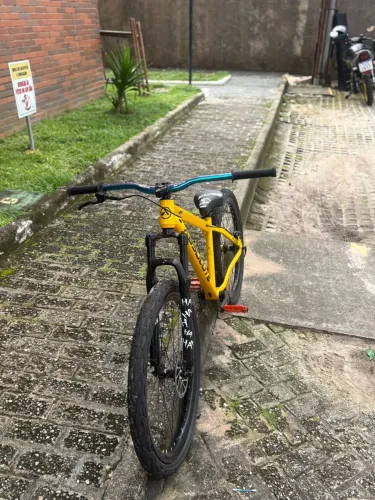 Bicicleta aro 26 nova 