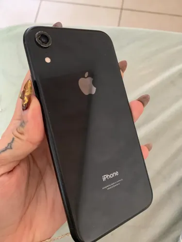 IPHONE XR 64GB