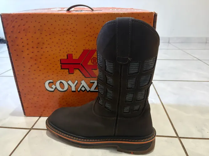 ? BOTA GOYAZES TURN TABACO DALLAS CREME - Nº 41 ?