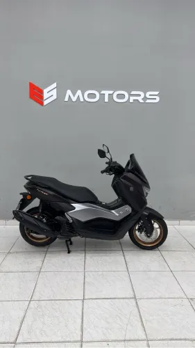 Oportunidade!! NMAX 160 2025 5.557 km apenas ESMOTORS