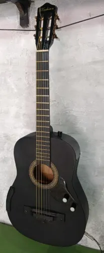 Violão Elétrico com Equalizador de grave e agudo, cordas novas e ótima altura de cordas!