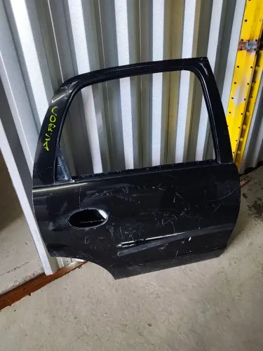 Porta traseira direita Corsa Hatch Corsao Montana