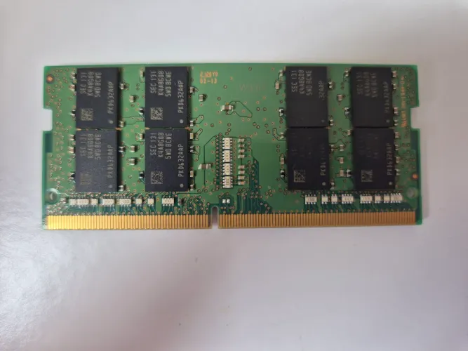Memória Samsung DDR4 16GB