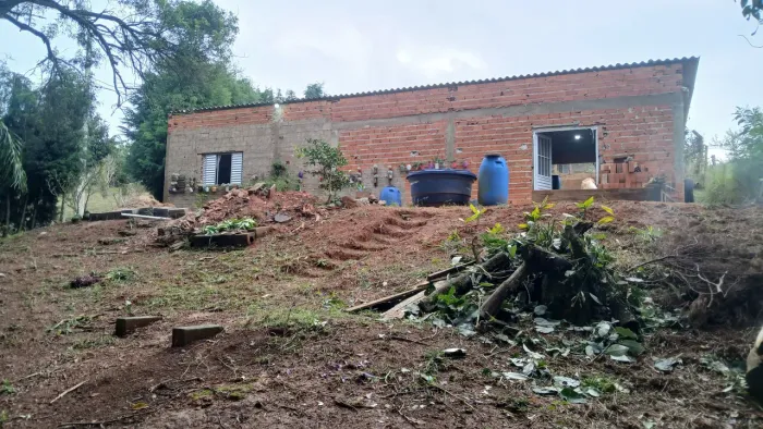 vendo chacara de mil metro em piedade  bairro  sarapui dos limas 