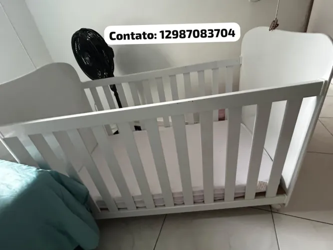 Berço e colchão