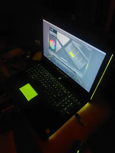 Alienware 17R4 Intel i7, GTX 1070, 16GB RAM DDR4