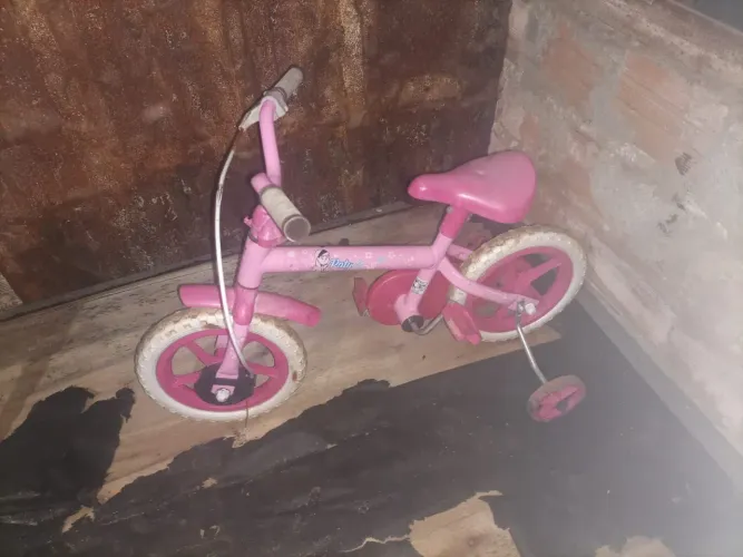 Bicicleta infantil rosa
