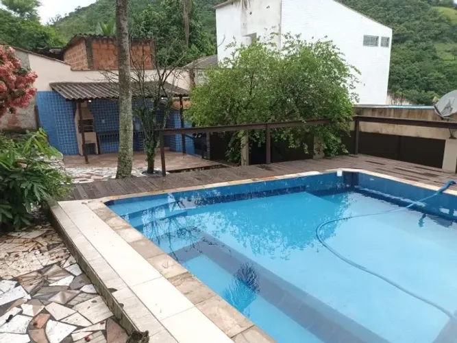 CASA EM PRAIA GRANDE, COM PISCINA, ÁREA GOURMET