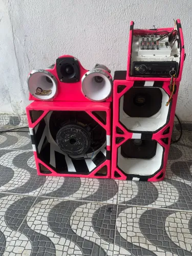 Som 4 vias automotivo 