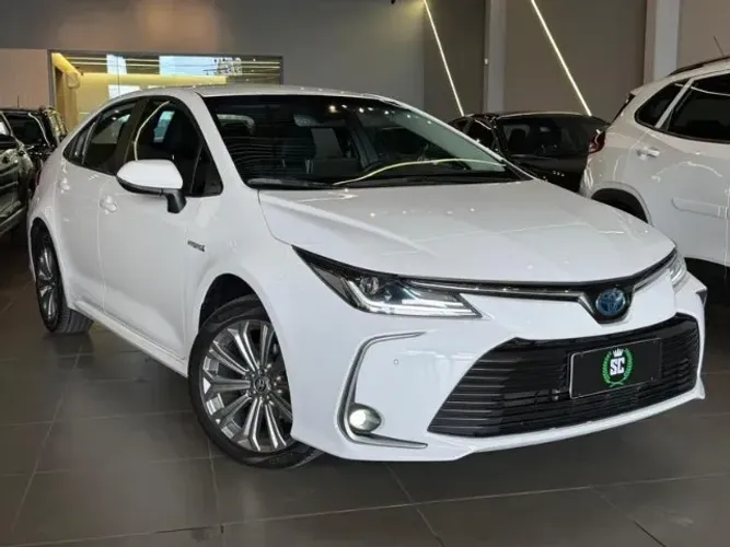 Toyota Corolla Altis Hybrid 1.8 16V Flex Aut. 2023