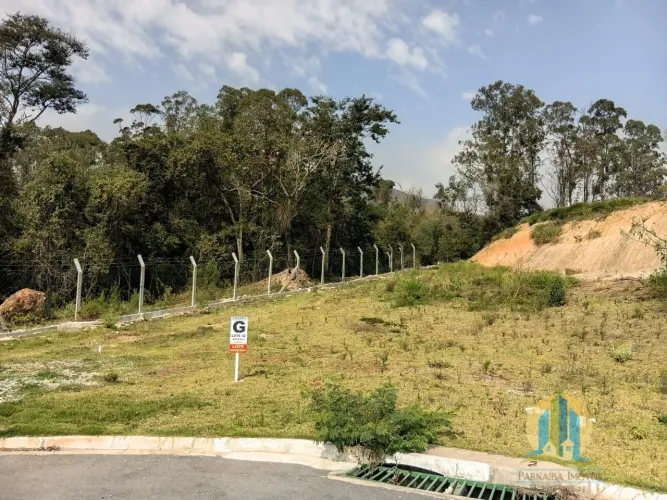 Terreno a Venda no Condomínio Reserva Pirapora Hils