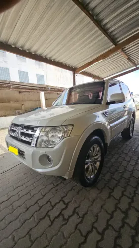 Mitsubishi Pajero HPE Full 3.2 4X4 T.i.dies. 5P AUT 2014