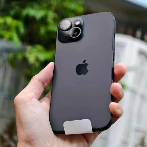 Celular iPhone 15 128GB novo