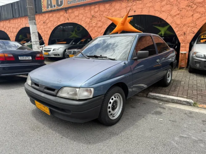Ford Escort GL 1.6 MPI 1995