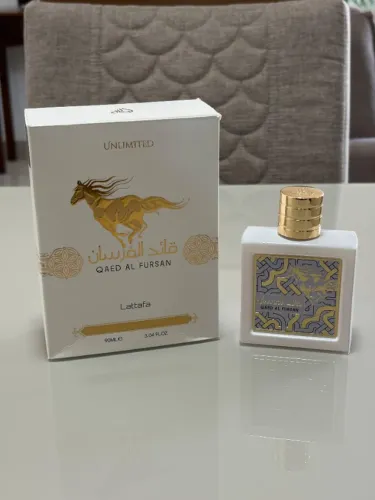 Perfume árabe Qaed Al Fursan Unlimited (Lattafa) - original