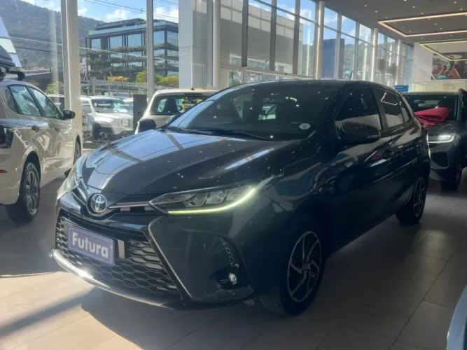 Toyota Yaris XLS Connect 1.5 Flex 16V 5P AUT 2023