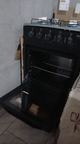 Vendo fogão novo na caixa motivo da venda achei pequeno 
