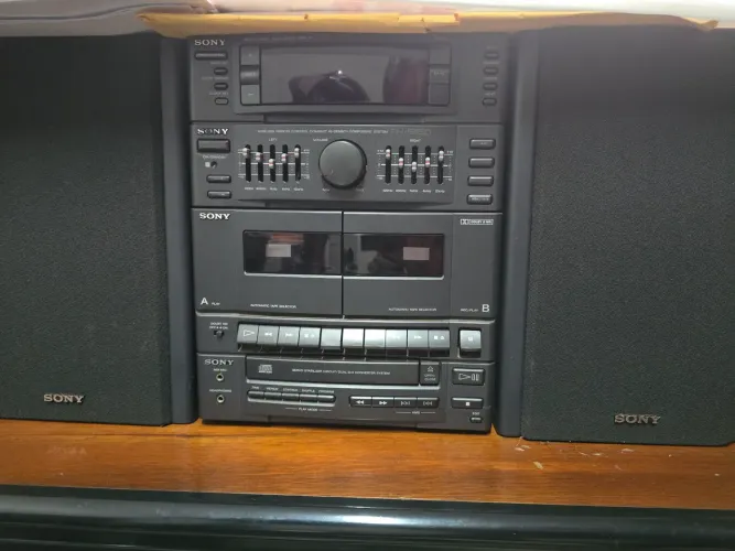 Microssystem Sony FH-B150 da década de 90