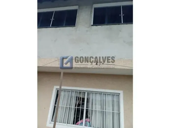 Sobrado à venda em São Bernardo do Campo (Bairro dos Casa) | 3 quartos, 1 suíte, 1 vaga