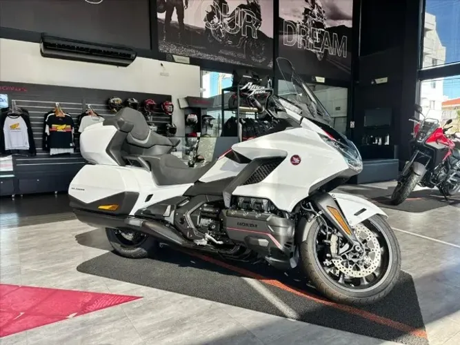 HONDA GOLD GL 1800 WING TOUR