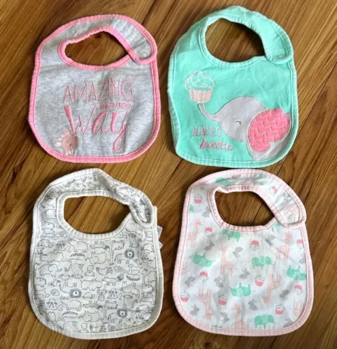 Kit 4 babador carters importado (Desapego)