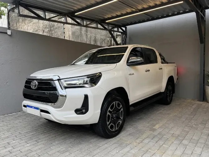 Toyota Hilux CD SRX 4X4 2.8 TDI 16V Diesel Aut. 2022