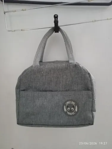 Bolsa pequena de colo para marmita