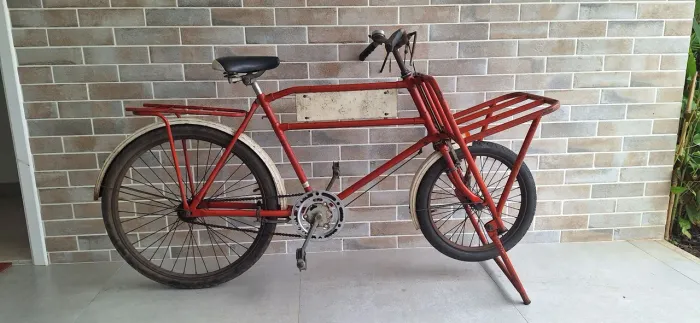 Bicicleta antiga Brandani Carga