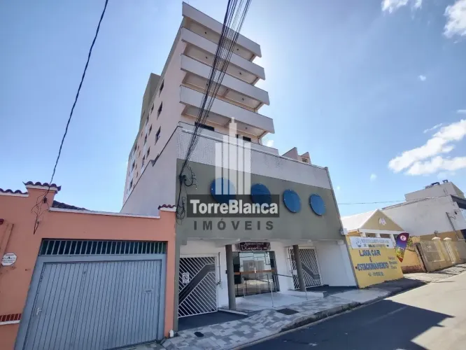 Locação - Apartamento com 2 quartos, 1 vaga de garagem, 96 m², Edifício D´Cezares, Centro.
