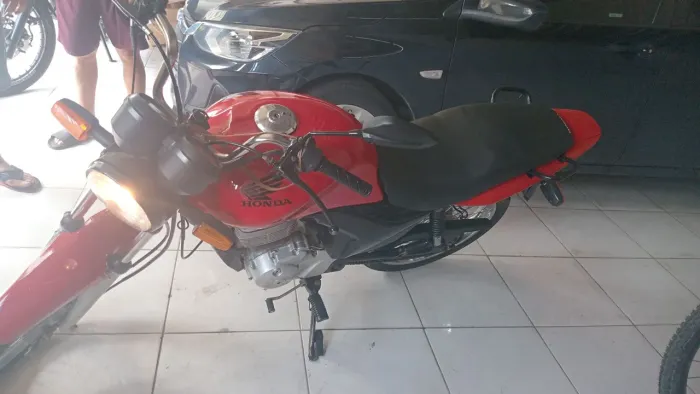 Vendo moto Honda 125