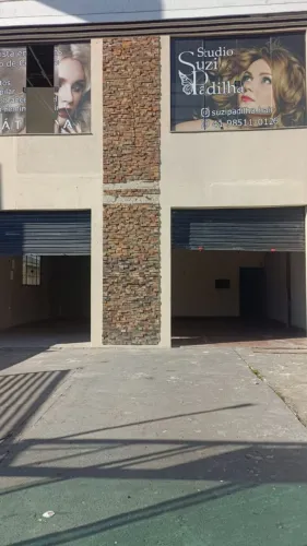 Barracão parte térrea no Boqueirão