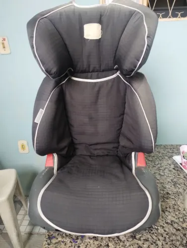 Vendo cadeirinha de criança para carro