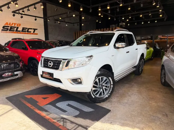 Nissan Frontier LE CD 4X4 2.3 Bi-TB Diesel Aut. 2022