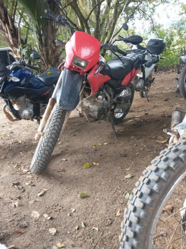 Raridade Bros125 ESD