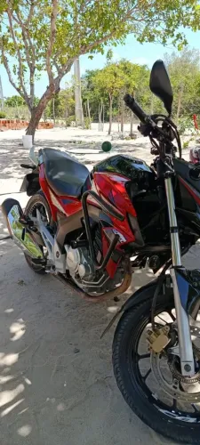 Excelente pra qm procura uma moto de primeira