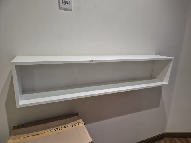 Nicho retangular branco de mdf
