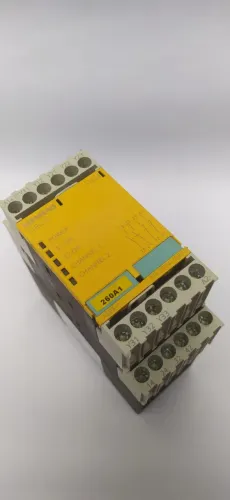 Relé de segurança Siemens 3TK2825-1BB40